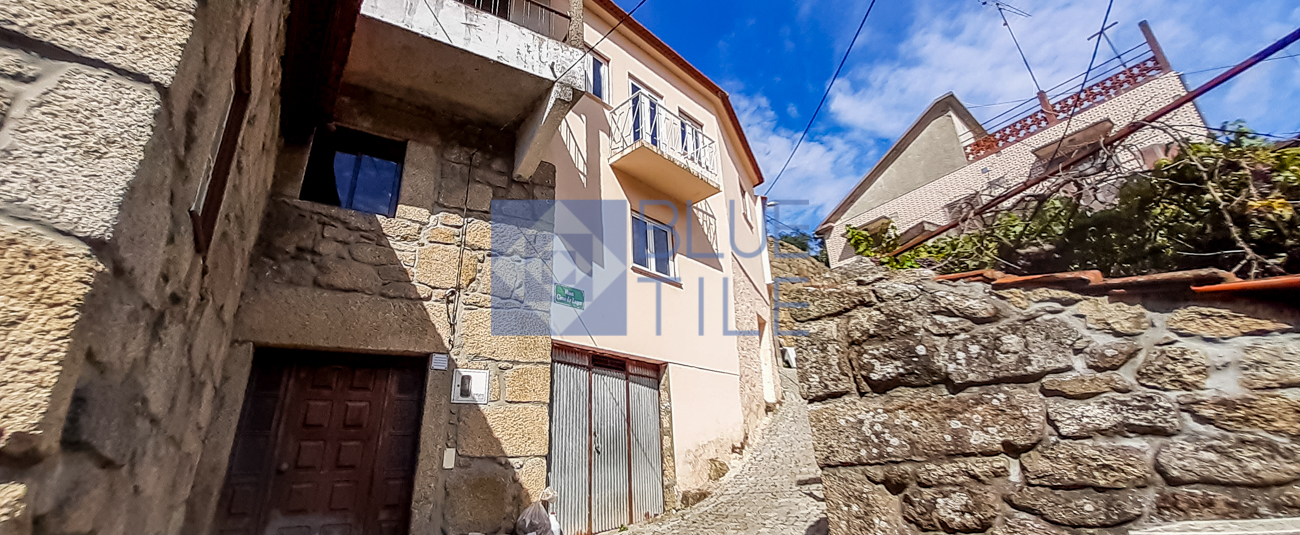 House in Granja do Tedo